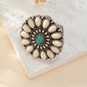 Vintage Style Western Adjustable Floral Ring with Turquoise and Cream Accents